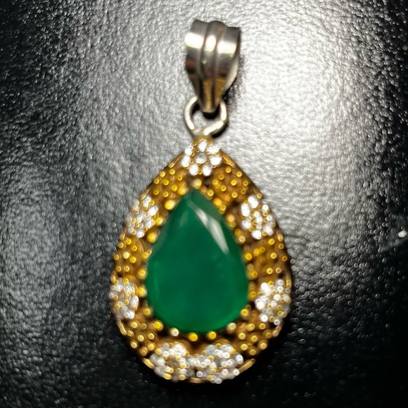 Costume jewellery large pendant - Picture 5 of 7